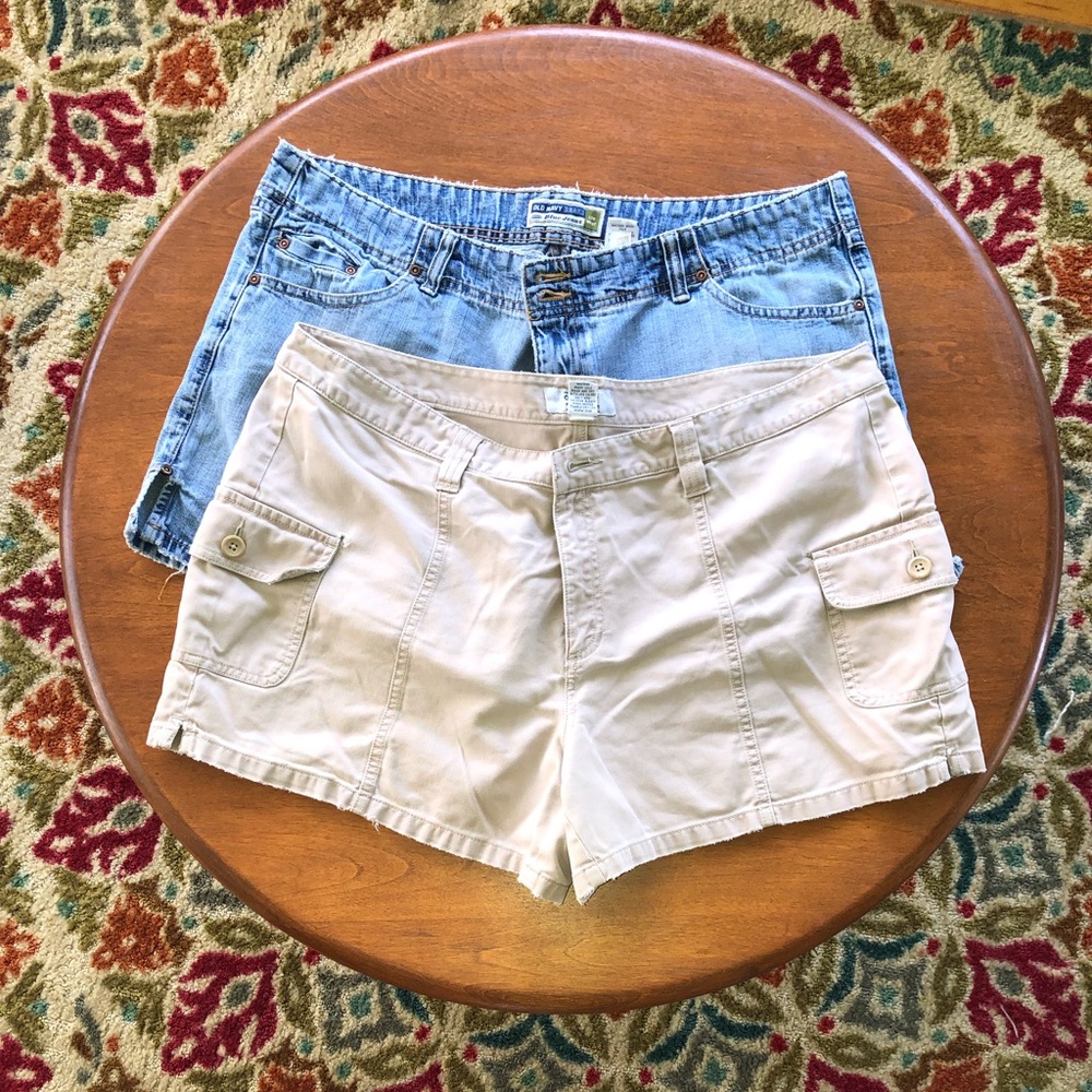 Lot of 2 shorts